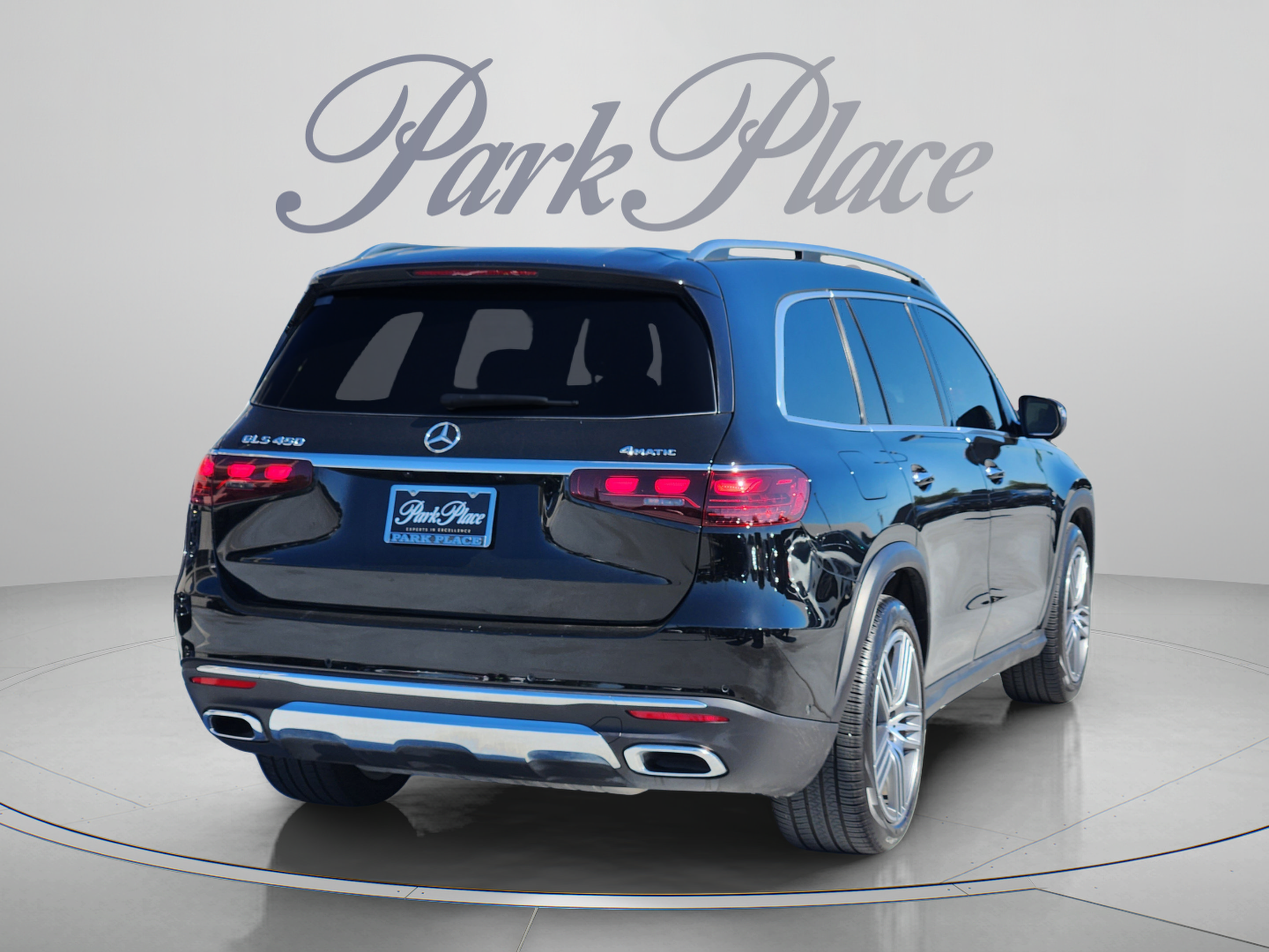 Used 2024 Mercedes-Benz GLS 450 4MATIC image 6