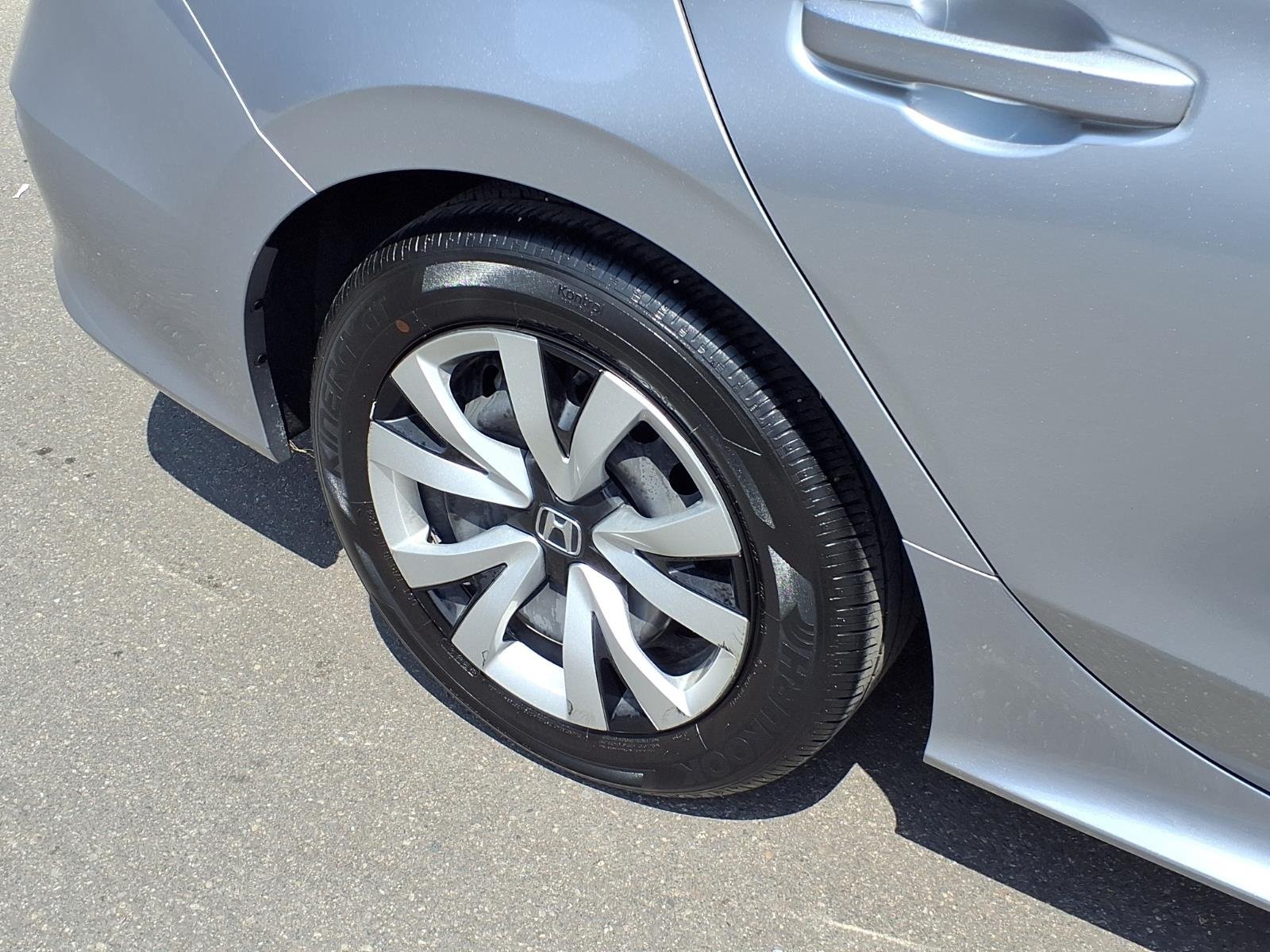 Used 2025 Honda Civic LX image 21