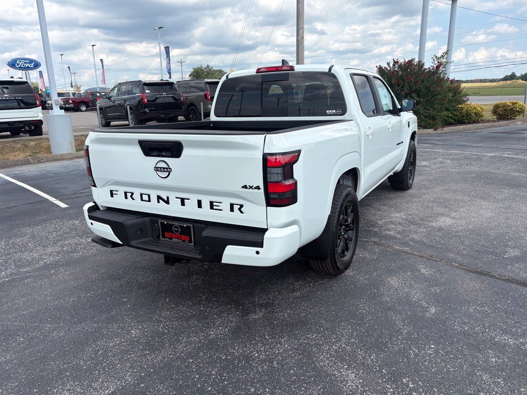 New 2027 Nissan Frontier SV w/ Tow Package AWD/4WD image 4