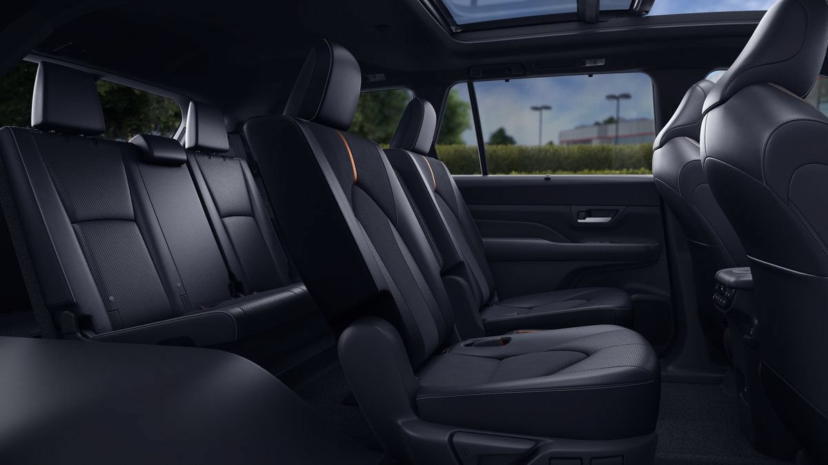 New 2026 Toyota Grand Highlander AWD Hybrid image 21