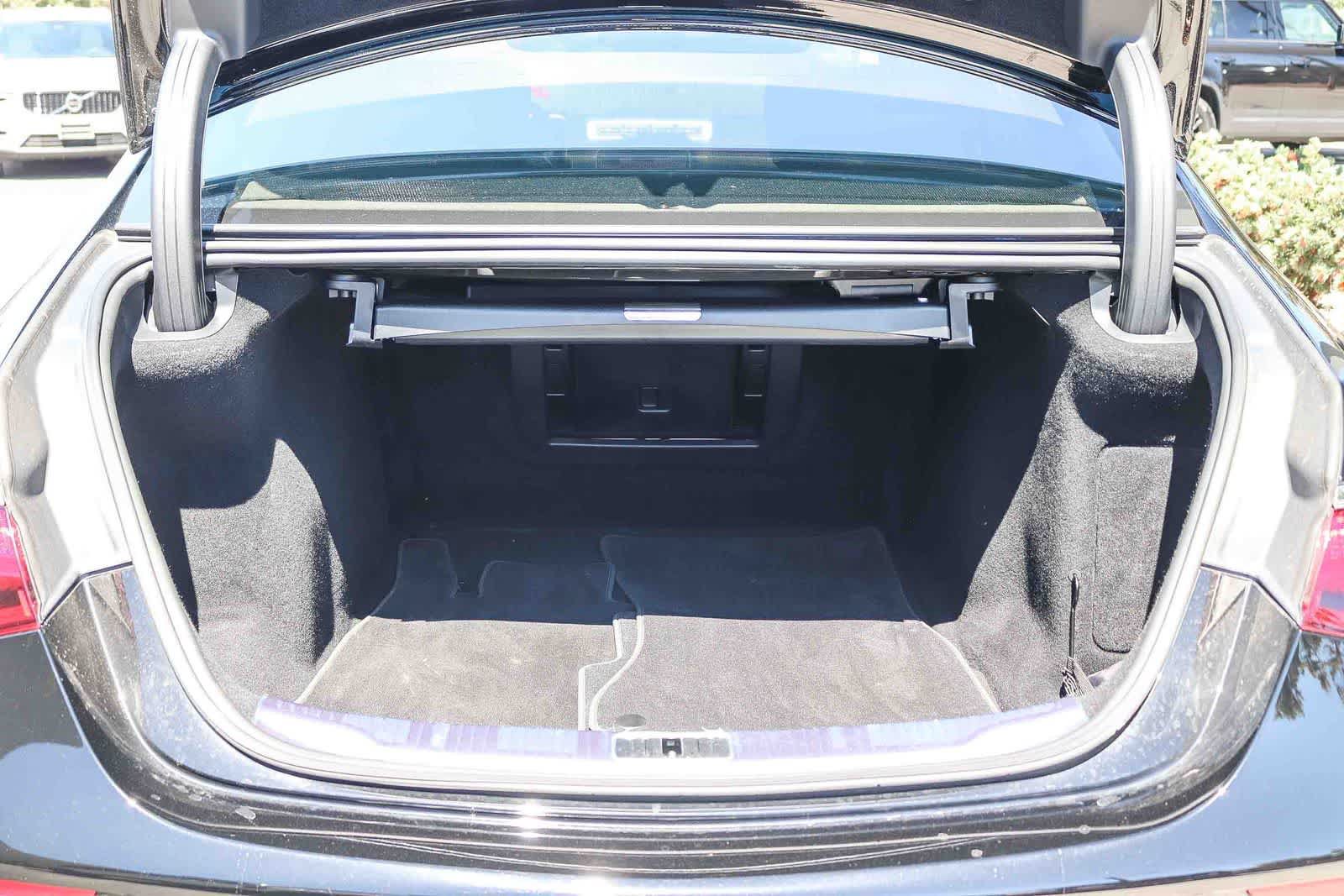Used 2023 Mercedes-Benz S 580 4MATIC Sedan image 27