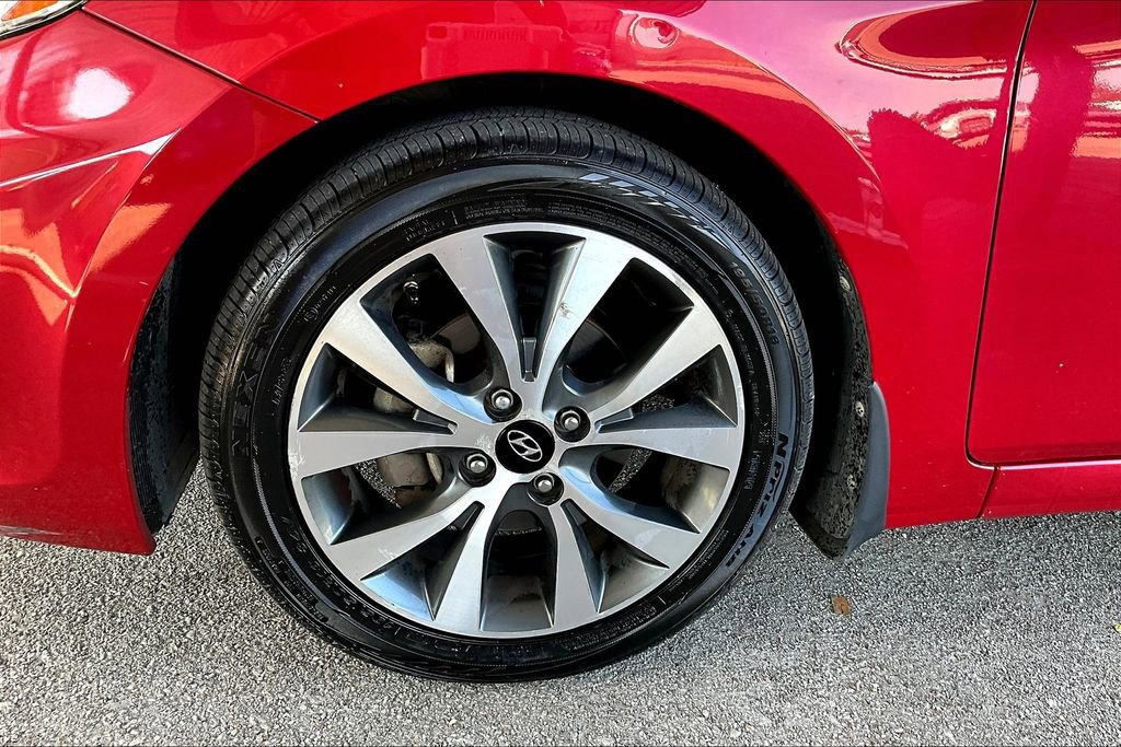 Used 2015 Hyundai Accent Sport image 10