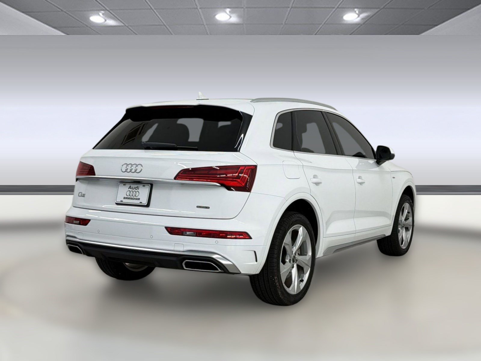 Used 2025 Audi Q5 2.0T Premium Plus w/ Premium Plus Package AWD/4WD image 9