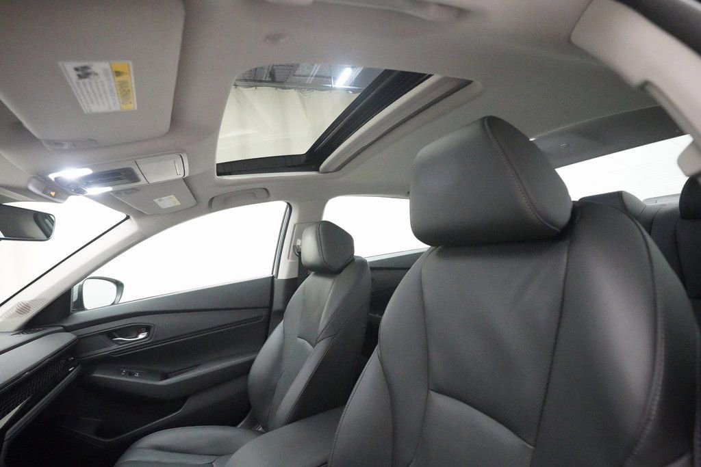Certified 2024 Honda Accord EX-L image 31