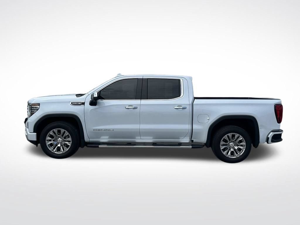 Used 2026 GMC Sierra 1500 Denali w/ Technology Package RWD image 3