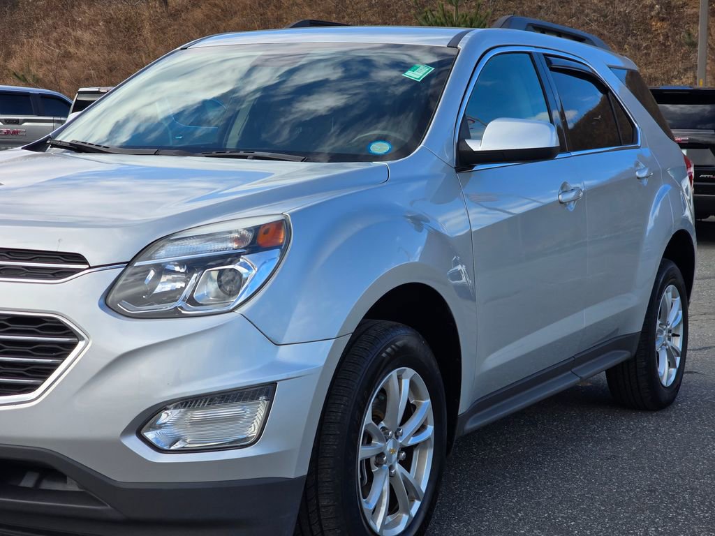 Used 2017 Chevrolet Equinox LT w/ Convenience Package image 52