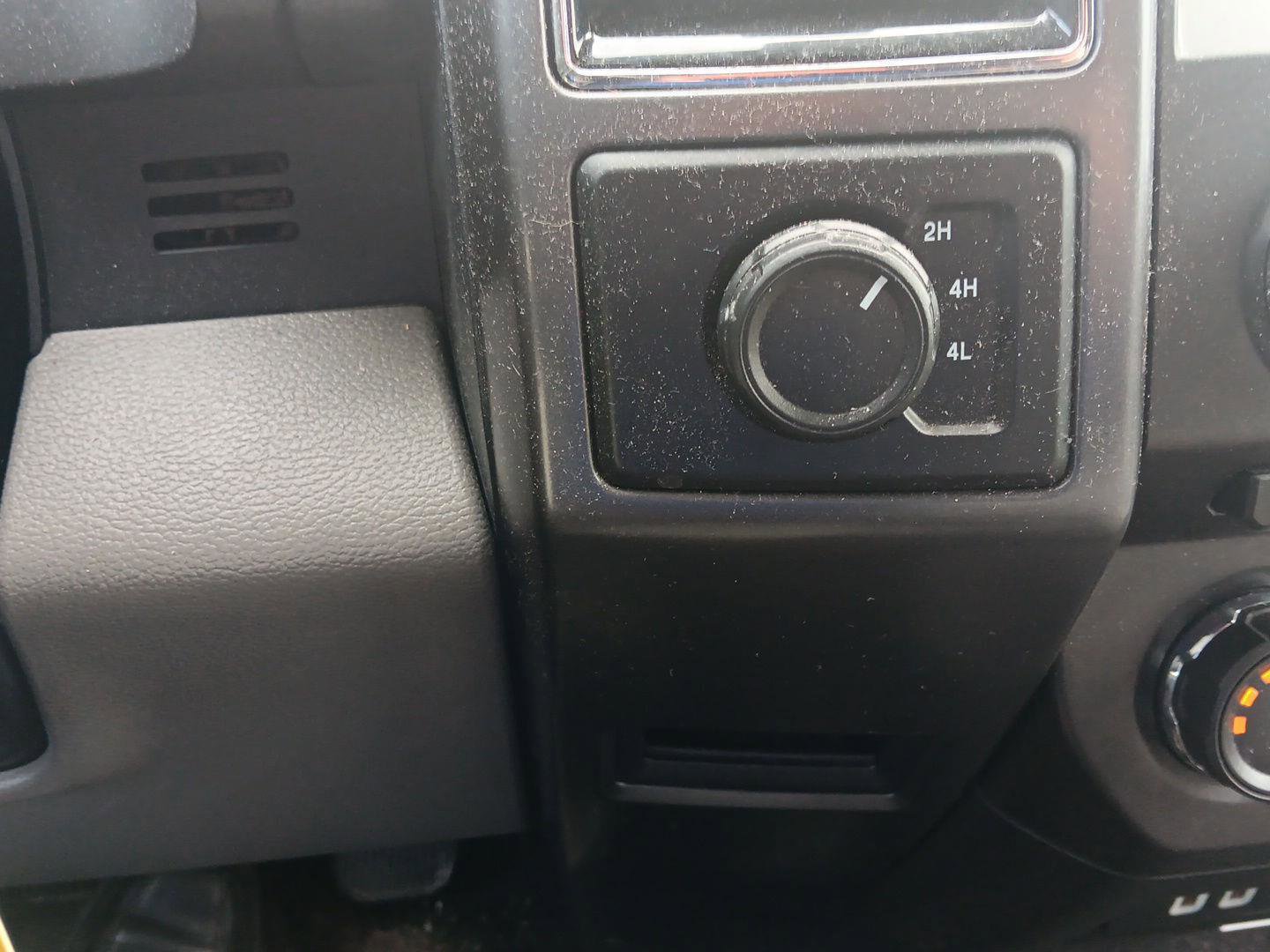 Used 2018 Ford F150 XLT w/ Equipment Group 302A Luxury image 21