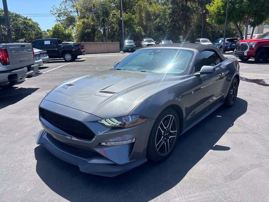 Used 2021 Ford Mustang Premium RWD image 8