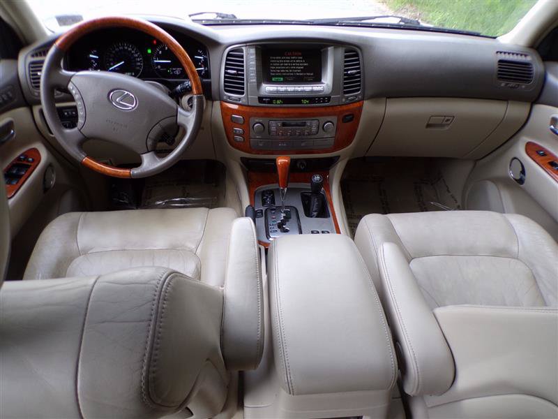 Used 2003 Lexus LX 470 4WD image 31