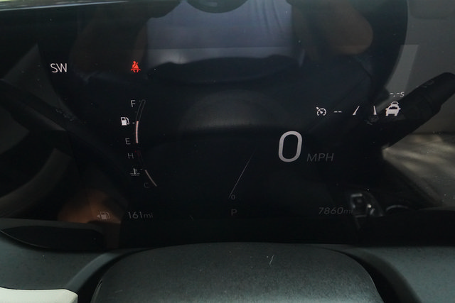 Used 2024 Buick Encore GX Preferred AWD/4WD image 15