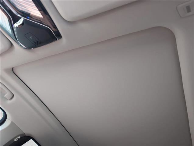 Used 2022 BMW X7 xDrive40i w/ Executive Package image 16