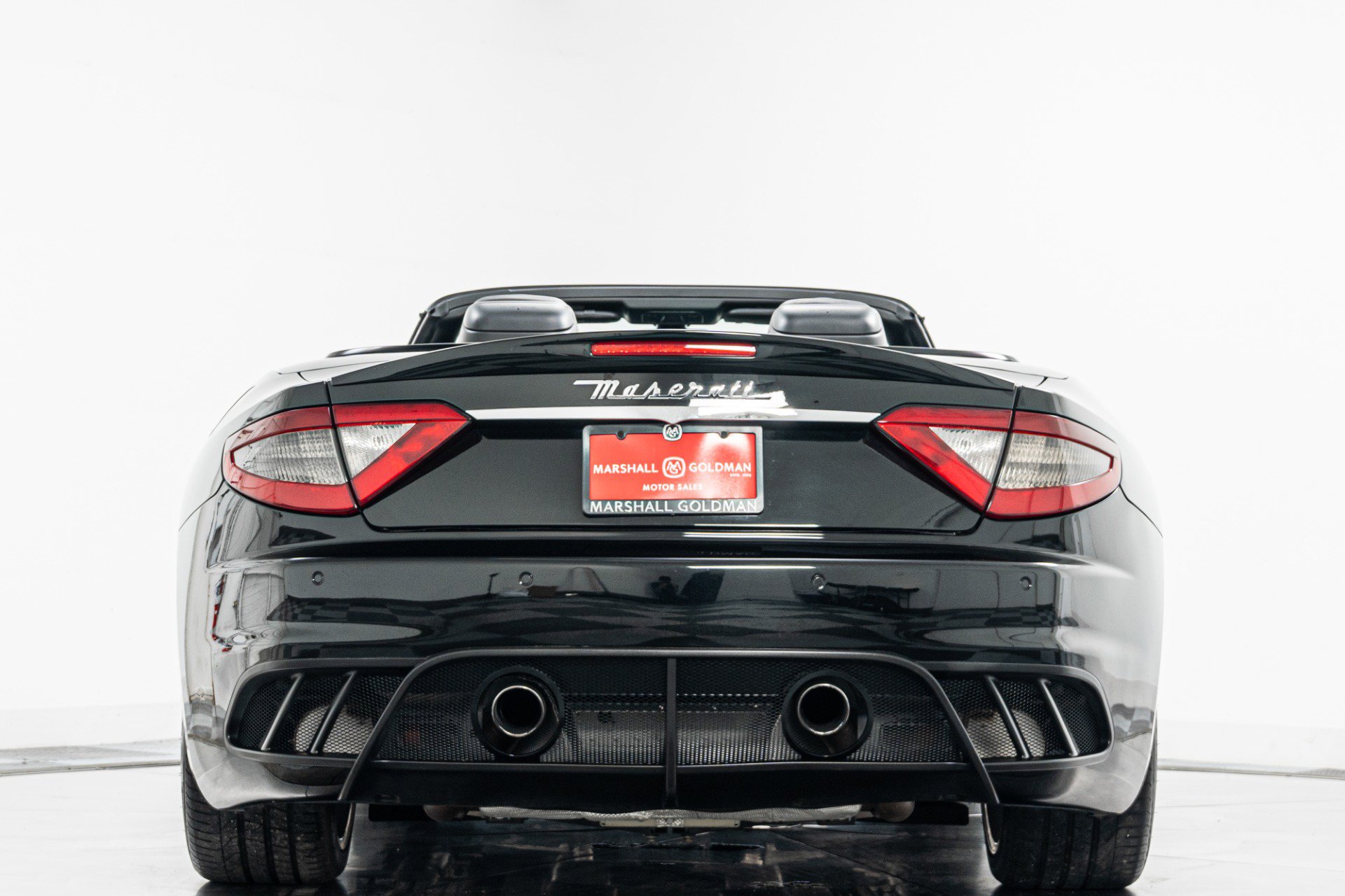 Used 2014 Maserati GranTurismo Convertible RWD image 8