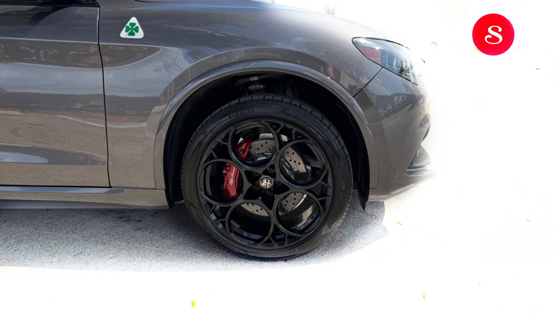 Used 2024 Alfa Romeo Stelvio Quadrifoglio w/ Active Assist Plus Package image 12