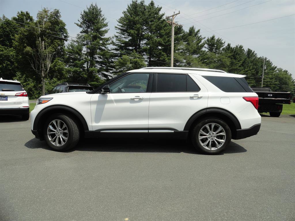 Used 2022 Ford Explorer Limited w/ Equipment Group 301A image 8