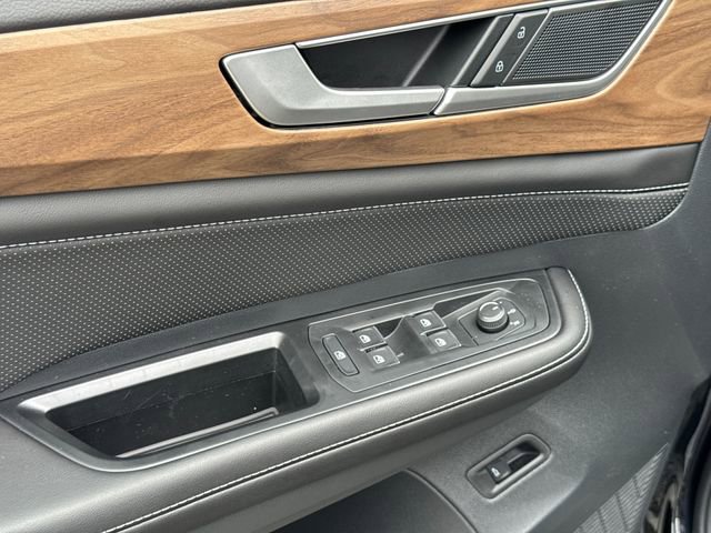 New 2026 Volkswagen Atlas SE image 38
