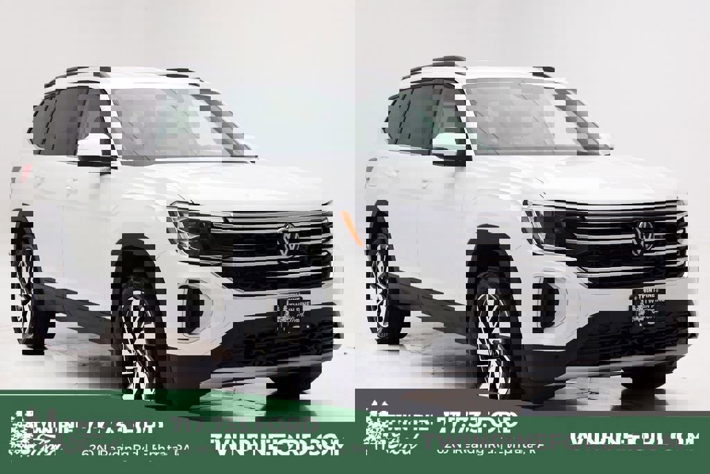 Used 2025 Volkswagen Atlas SE