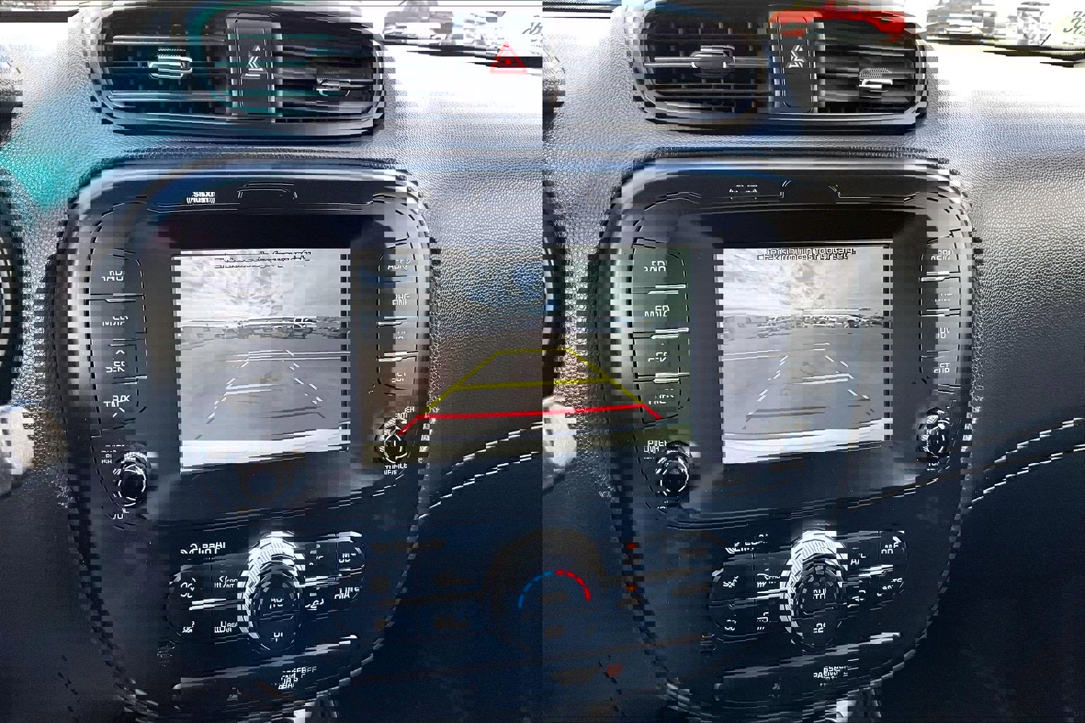 Used 2019 Kia Soul + FWD image 18