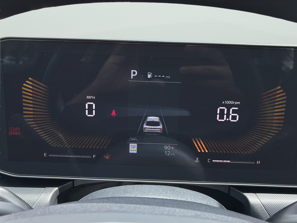 New 2026 Kia K4 FWD image 24