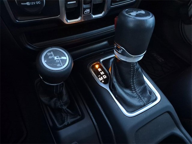 Used 2024 Jeep Wrangler Sahara image 38