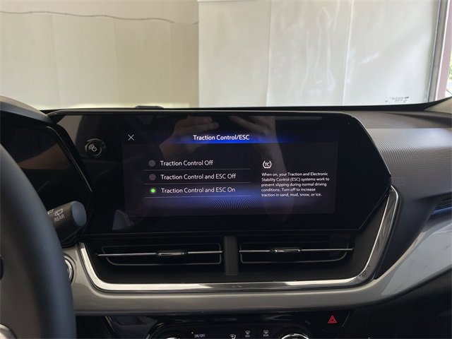 New 2025 Chevrolet Trax LT w/ Driver Confidence Package image 26