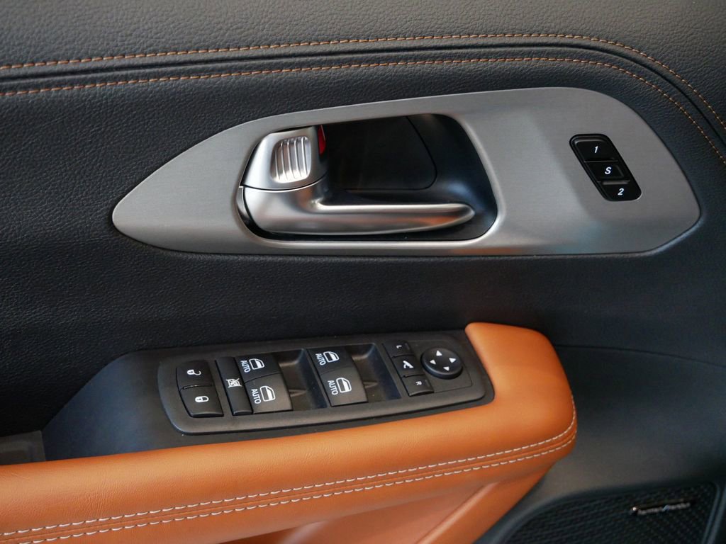 New 2026 Chrysler Pacifica Pinnacle image 19