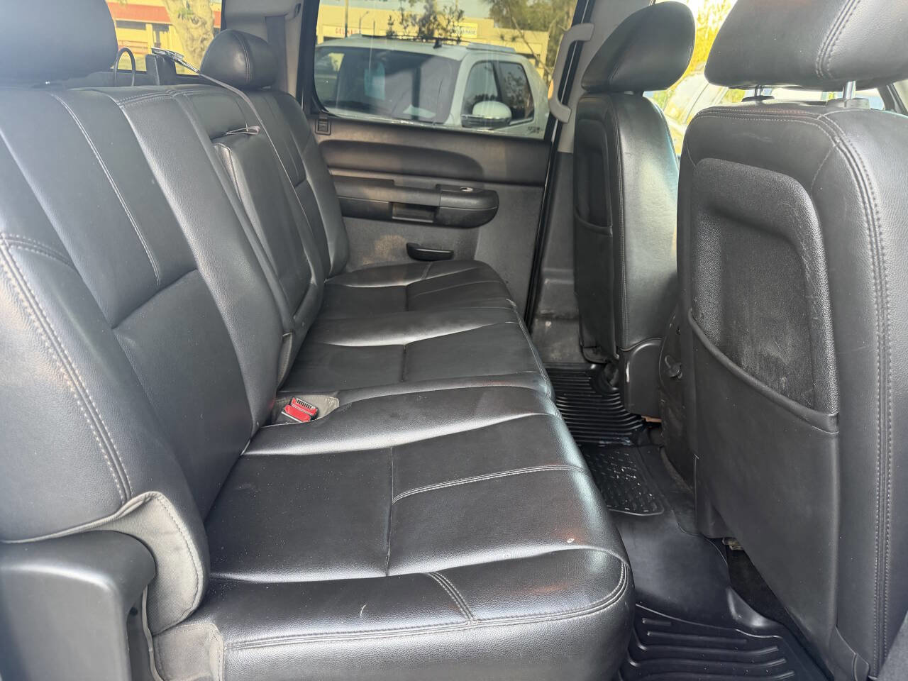 Used 2011 GMC Sierra 3500 SLE AWD/4WD image 12
