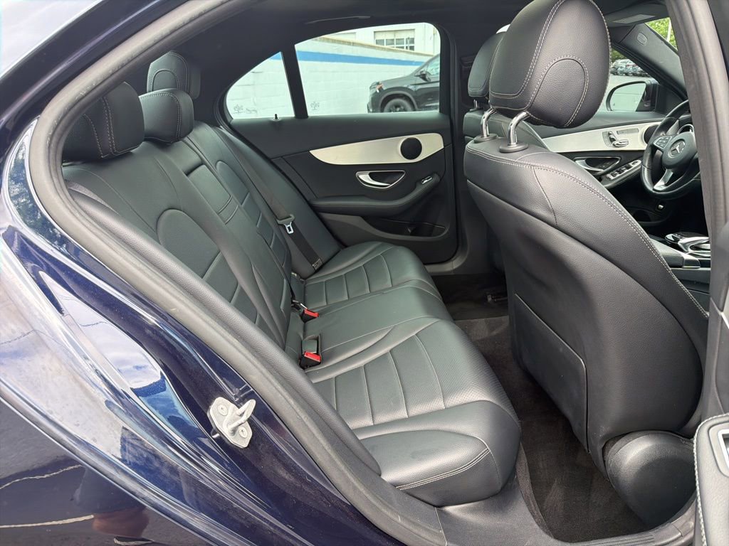 Used 2017 Mercedes-Benz C 300 4MATIC Sedan image 23