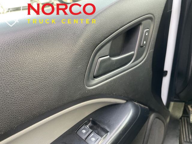 Used 2017 Chevrolet Colorado W/T AWD/4WD image 7