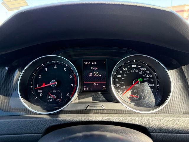 Used 2017 Volkswagen GTI Sport image 15