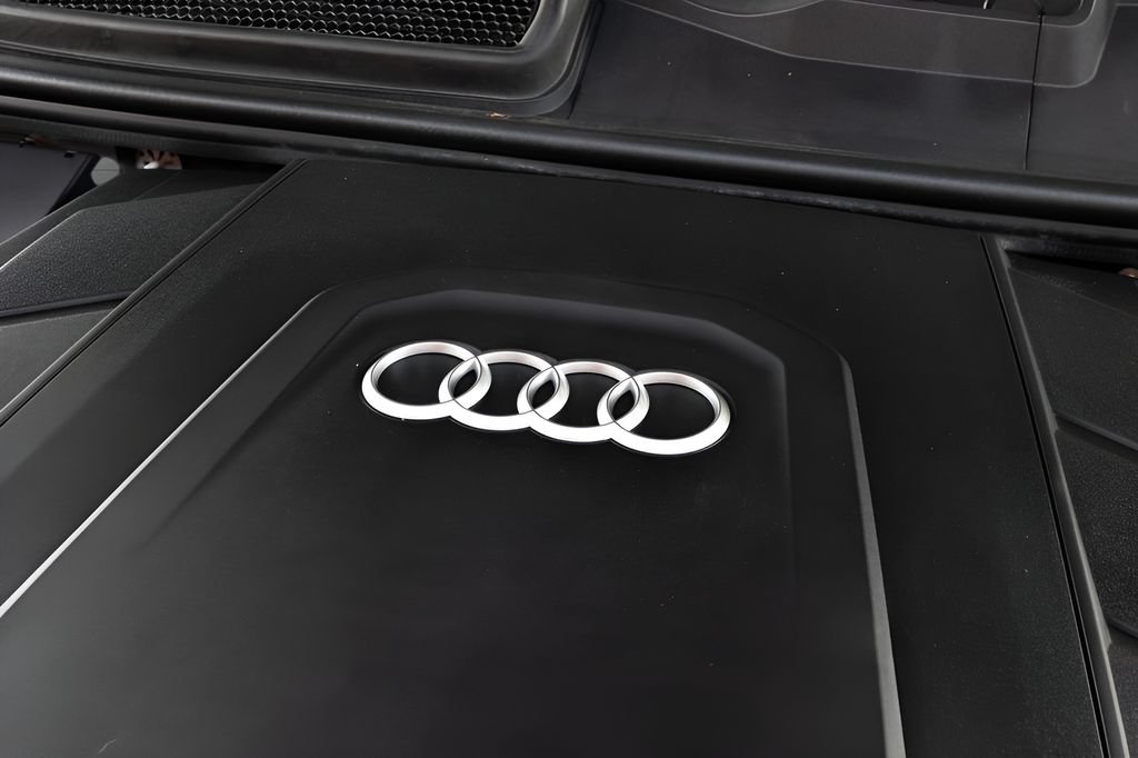 Used 2023 Audi Q8 Premium Plus AWD/4WD image 89
