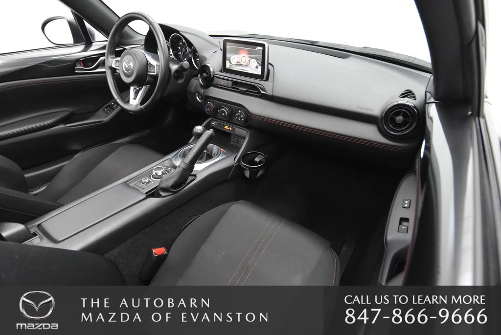 Used 2017 MAZDA MX-5 Miata RF Club image 29
