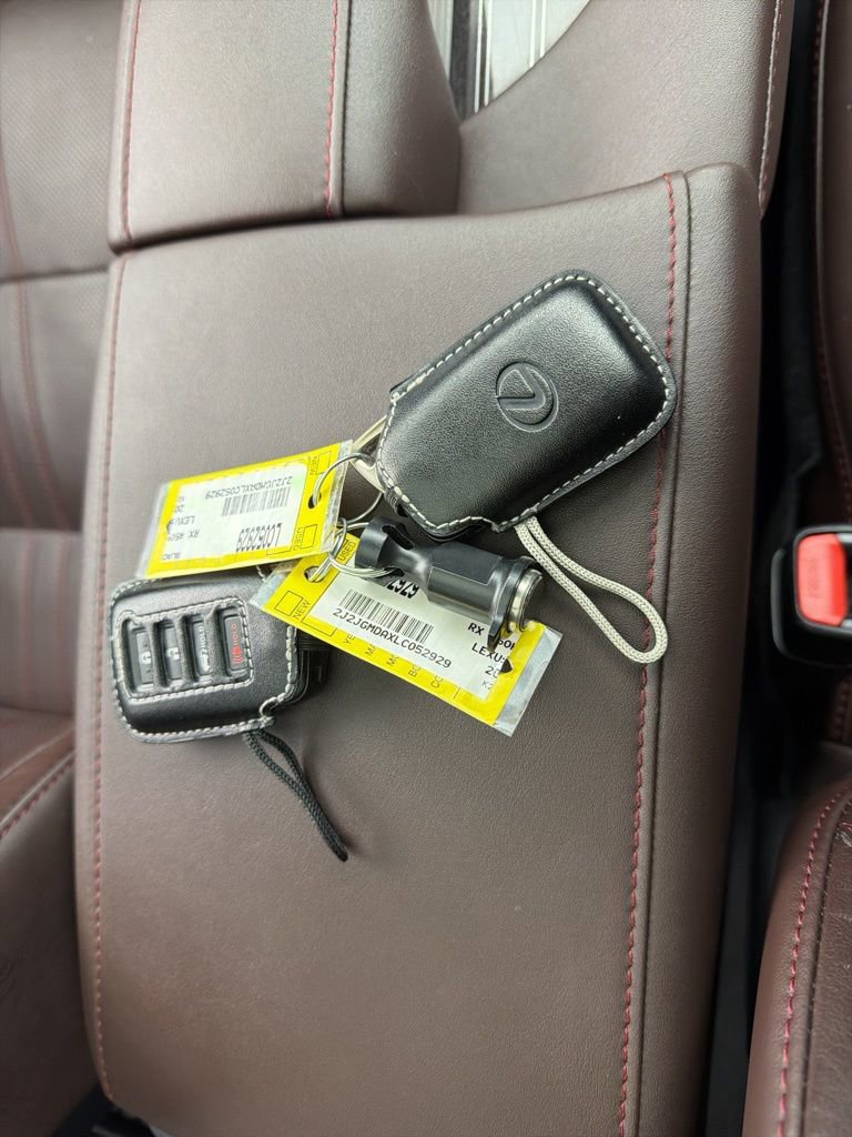 Used 2020 Lexus RX 450h AWD w/ Luxury Package image 36