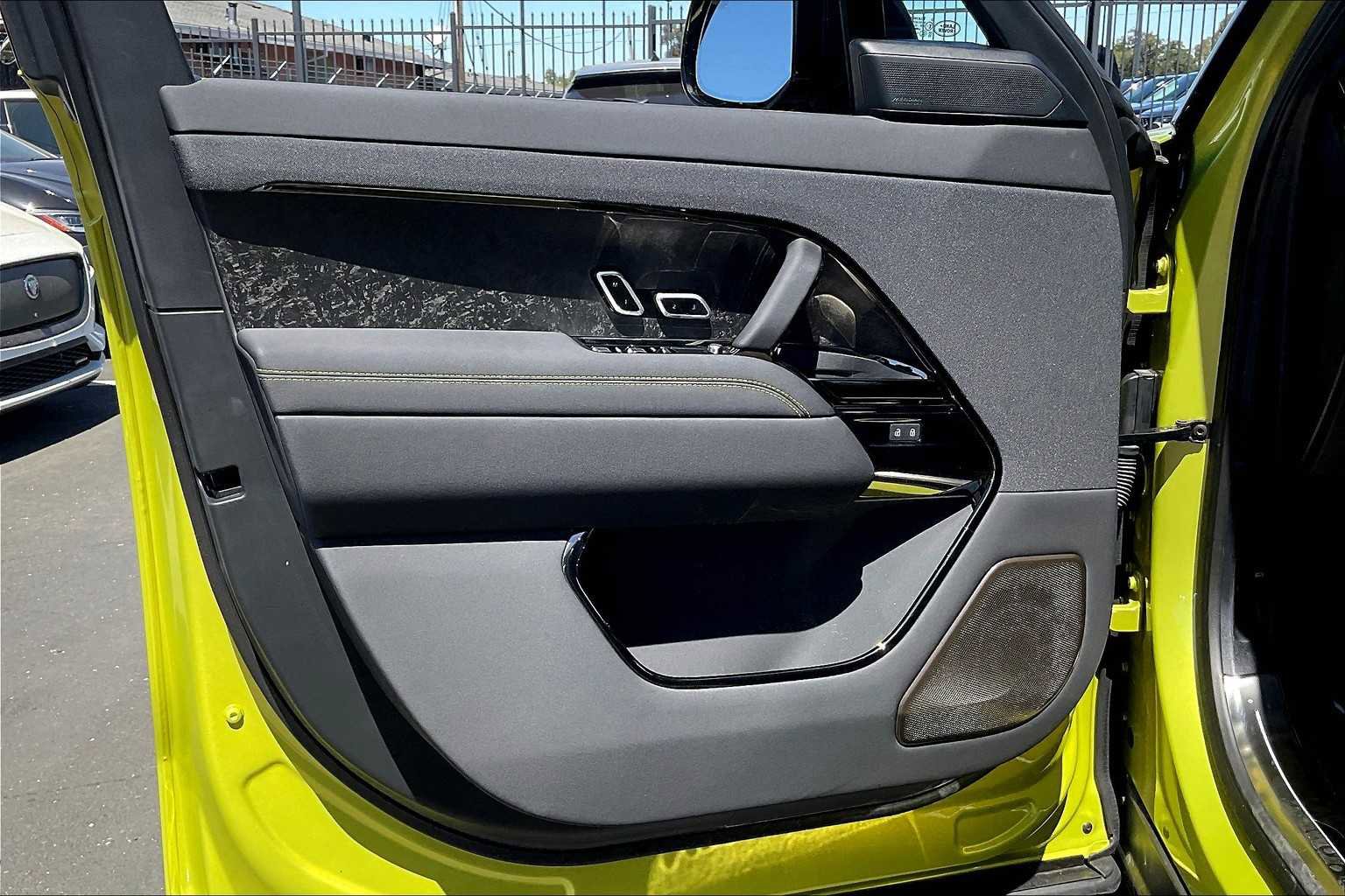 New 2025 Land Rover Range Rover Sport SV Edition Two image 24