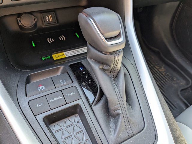 Used 2025 Toyota RAV4 XLE Premium w/ Weather Package FWD image 16