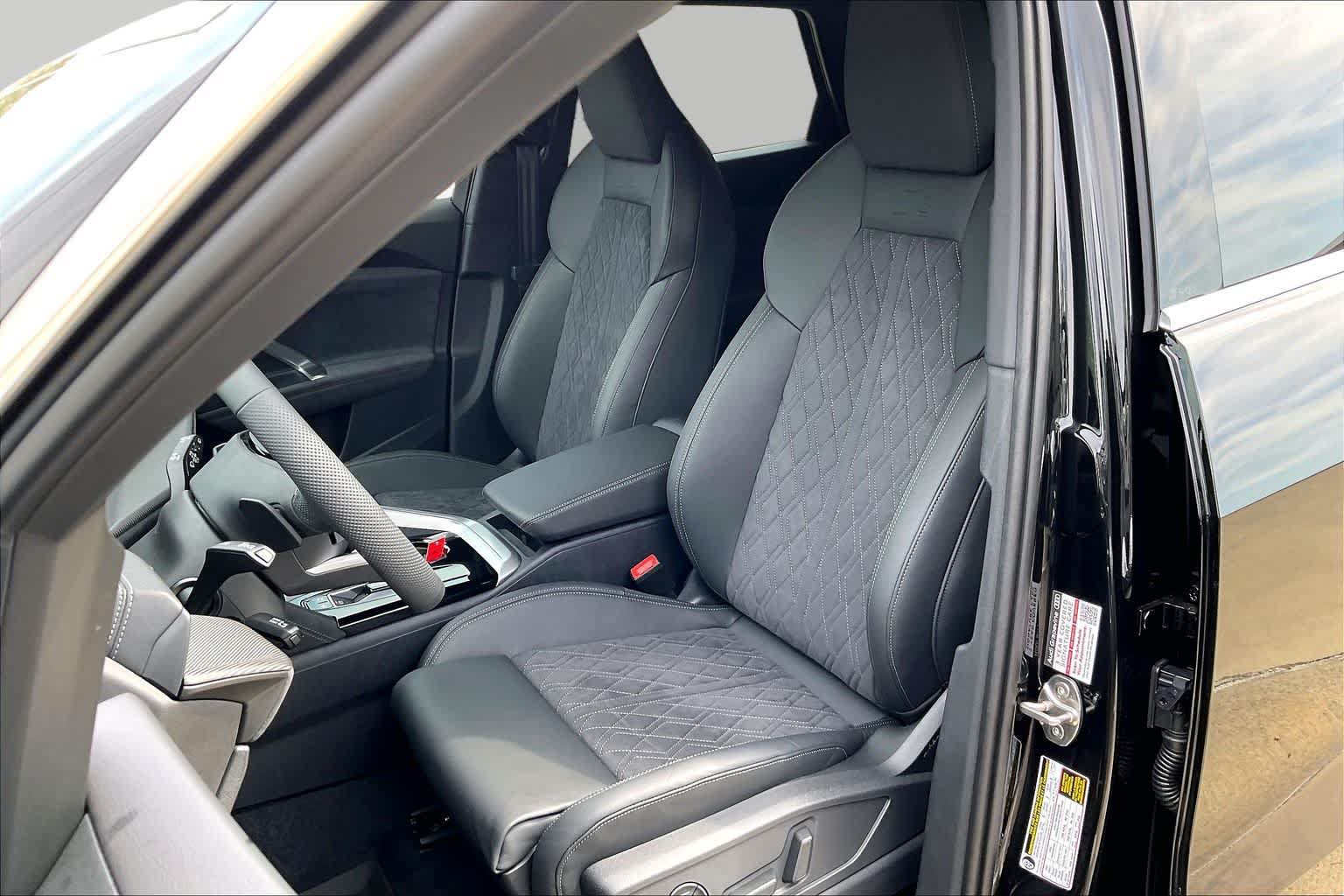 New 2026 Audi SQ5 Premium Plus AWD/4WD image 9