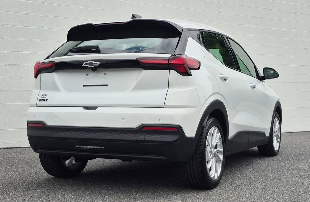 New 2027 Chevrolet Bolt LT FWD image 15