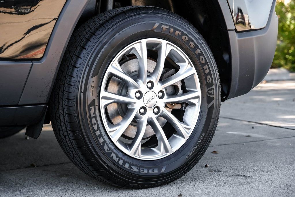 Used 2022 Jeep Cherokee Latitude Lux image 69