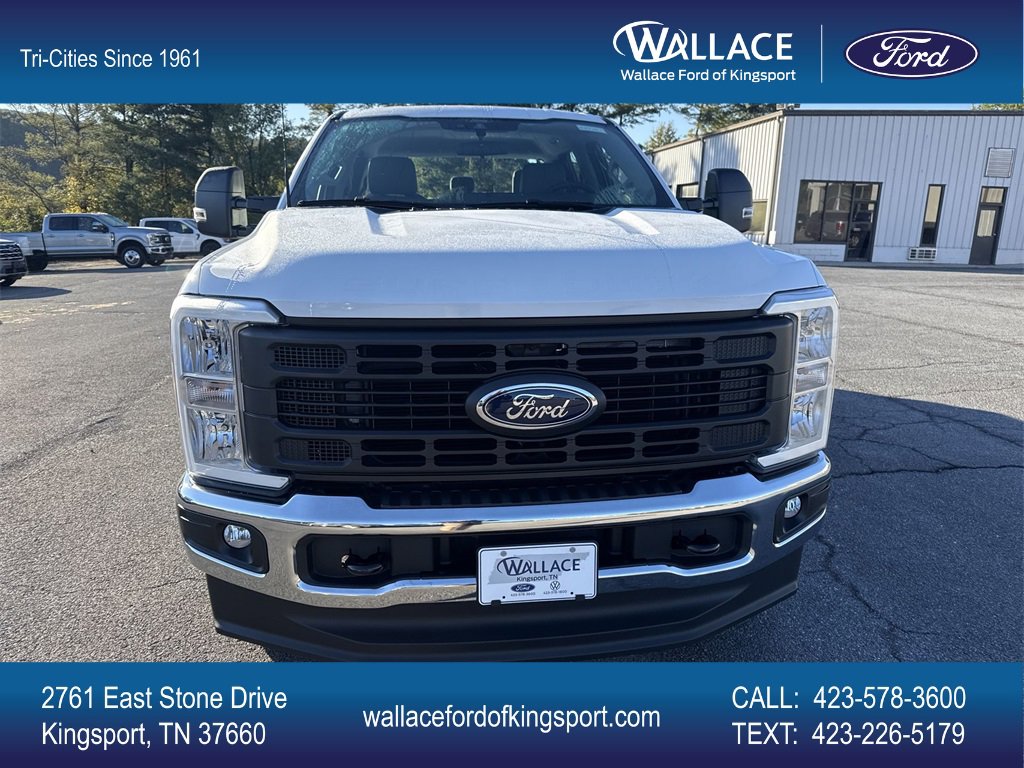 New 2026 Ford F350 XL image 2
