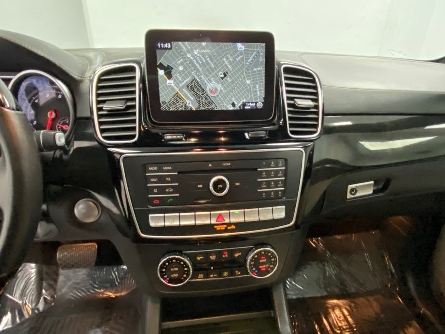 Used 2018 Mercedes-Benz GLS 550 4MATIC image 26