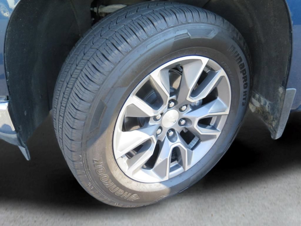 Used 2019 Chevrolet Silverado 1500 LT w/ All-Star Edition AWD/4WD image 25