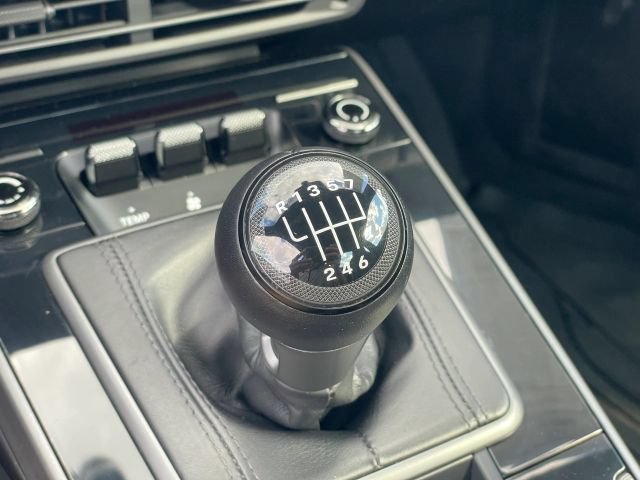 Used 2021 Porsche 911 Carrera S RWD image 4