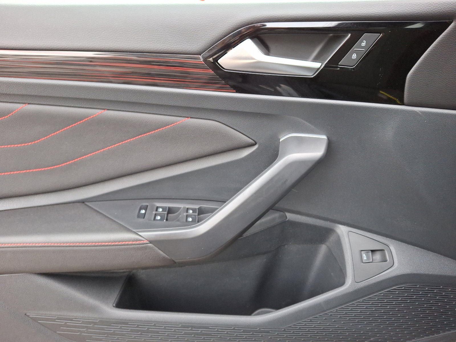 Certified 2024 Volkswagen Jetta GLI 40th Anniversary Edition image 13