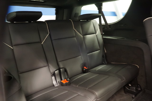 Used 2025 Cadillac Escalade ESV Premium Luxury w/ Touring Package AWD/4WD image 22