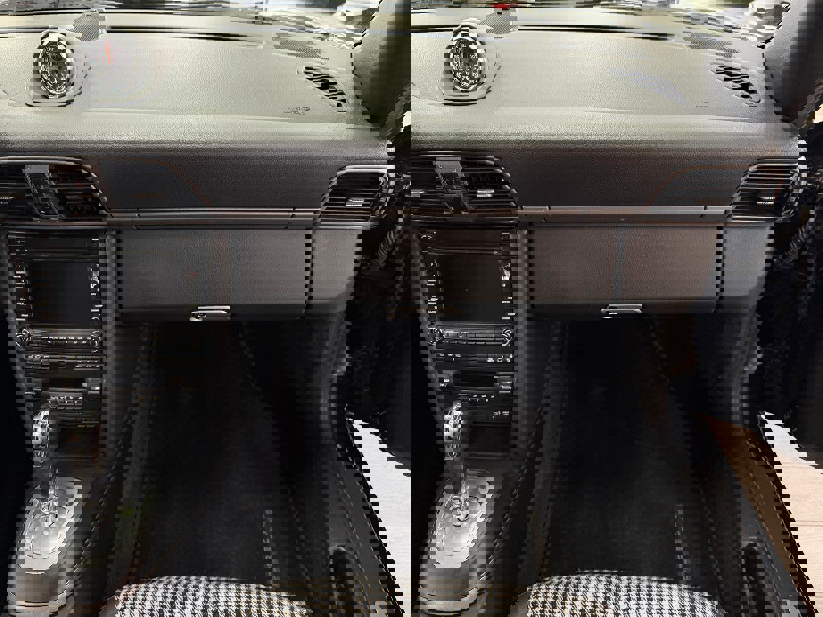 Used 2010 Porsche 911 Carrera image 37