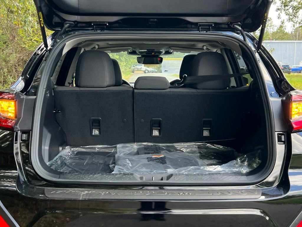 New 2025 Subaru Crosstrek 2.5i Premium image 15