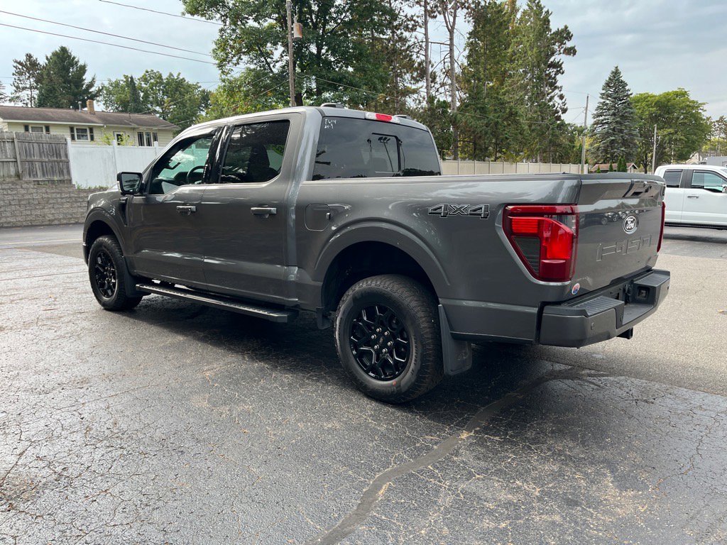 Used 2024 Ford F150 XLT w/ Equipment Group 302A MID image 4