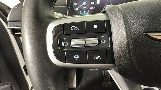 Used 2025 Genesis GV80 2.5T Standard AWD/4WD image 15