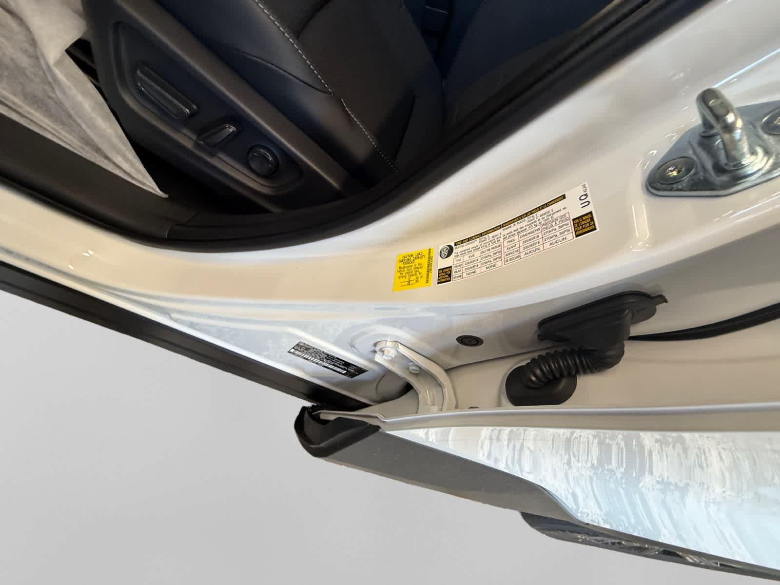 New 2026 Toyota C-HR AWD/4WD image 25