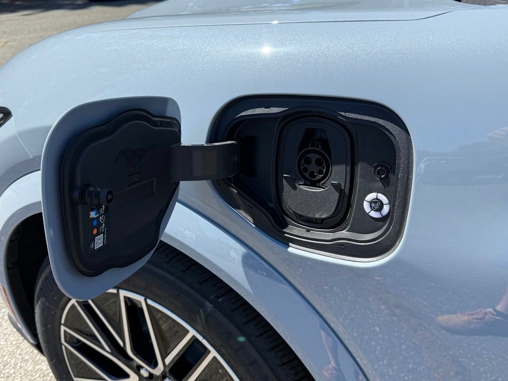 New 2026 Ford Mustang Mach-E Premium AWD/4WD image 33