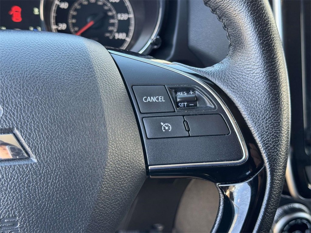 Used 2024 Mitsubishi Outlander Sport ES image 12